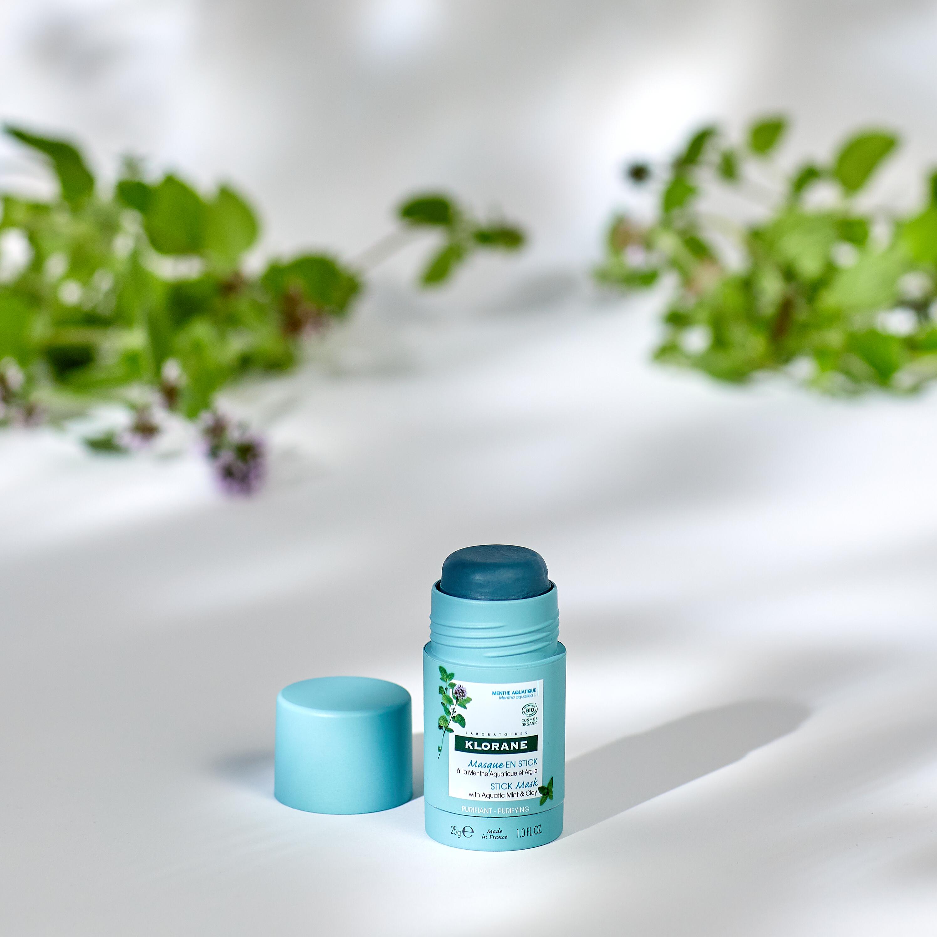 <span class="ezstring-field">kl_face care_aquatic mint stick mask_picture_2021-368-449</span>